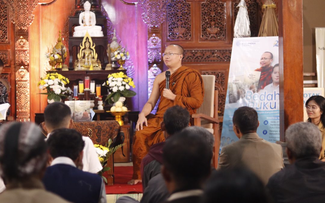 Bedah Buku “Seni Berdamai dengan Kenyataan Hidup” Karya Y.M. Bhikkhu Medhacitto